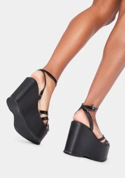 Best Sale ๐ ROC ๐ฅพ Boots Australia Platforms Black Roxie Platform ๐ฉด Sandals ๐ 7 ROC Boots Australia Platforms Black Roxie Platform Sandals