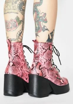 Best Sale ๐ฅฐ ROC ๐ฅพ Boots Australia Platforms Pink Snakeskin Pelham Wedge ๐ฅพ Boots ๐ 7 ROC Boots Australia Platforms Pink Snakeskin Pelham Wedge Boots