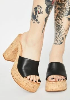 Deals ๐งจ ROC ๐ฅพ Boots Australia Black Cashew Block ๐ Heels ๐ฅฐ 6 ROC Boots Australia Black Cashew Block Heels